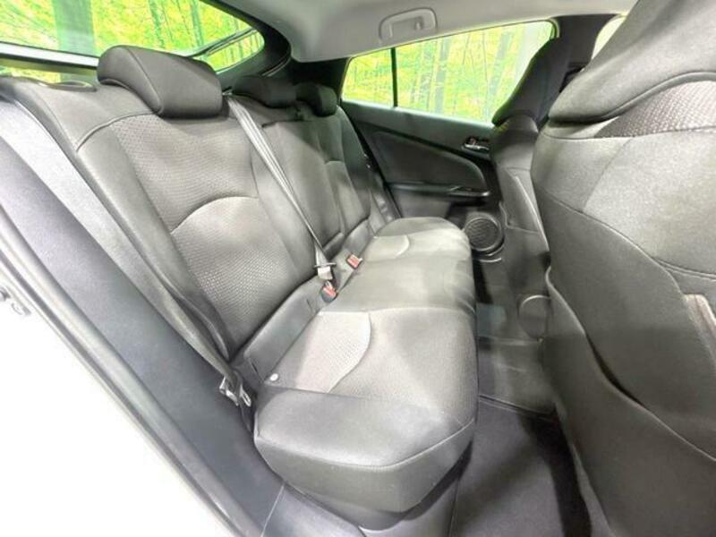 PRIUS-7