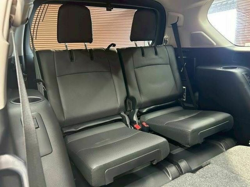 LAND CRUISER PRADO-10