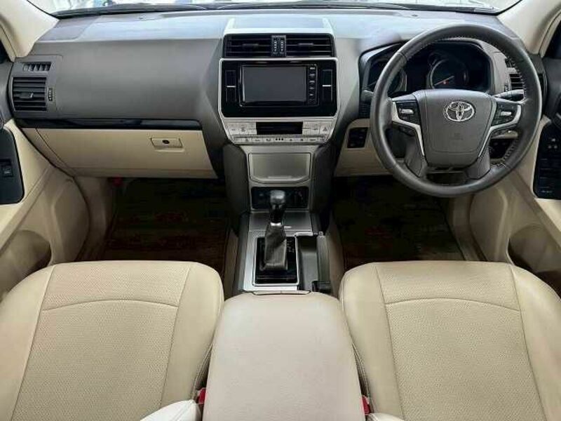 LAND CRUISER PRADO-1