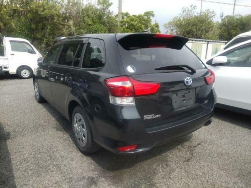 COROLLA FIELDER