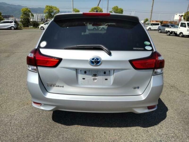COROLLA FIELDER