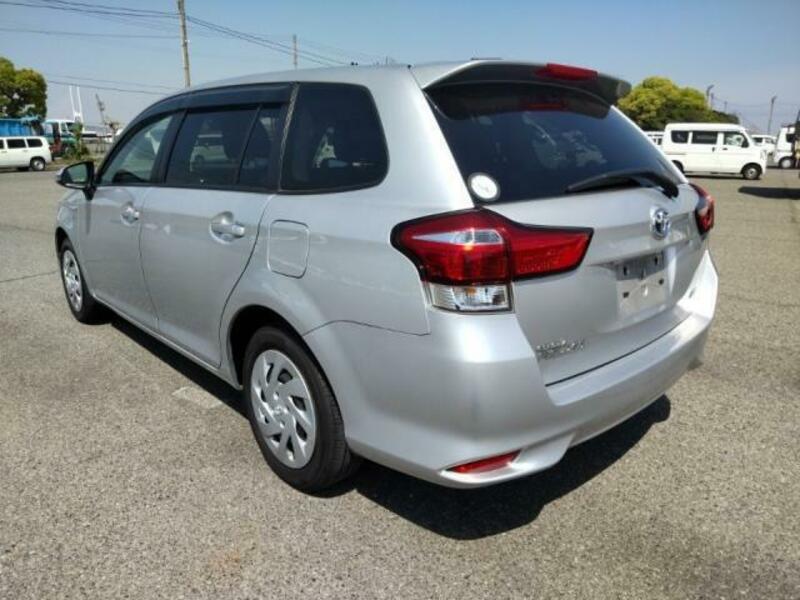COROLLA FIELDER