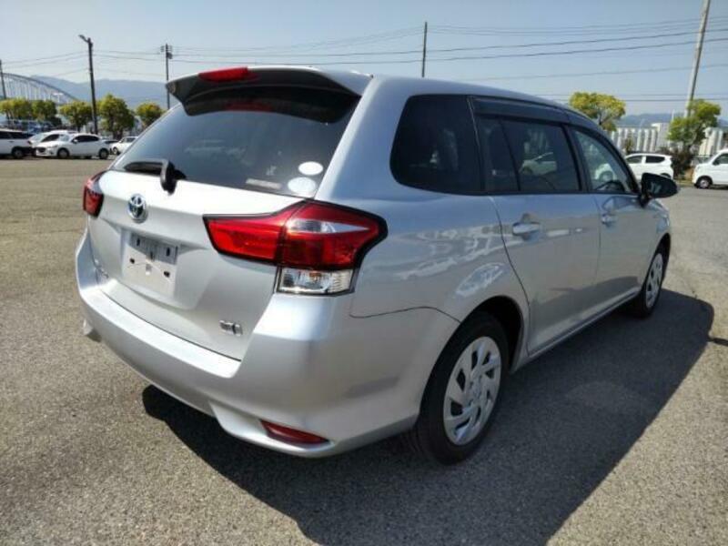 COROLLA FIELDER