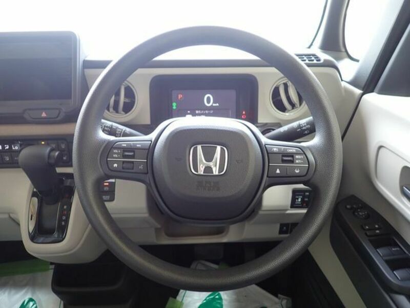 N BOX