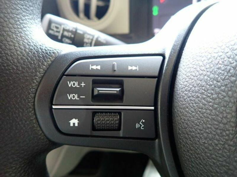 N BOX