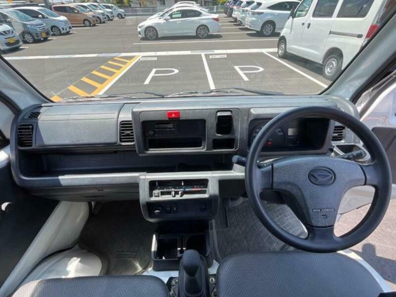 HIJET TRUCK-1