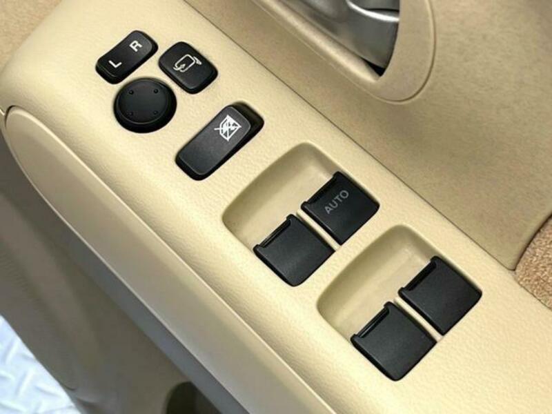 MOCO-6