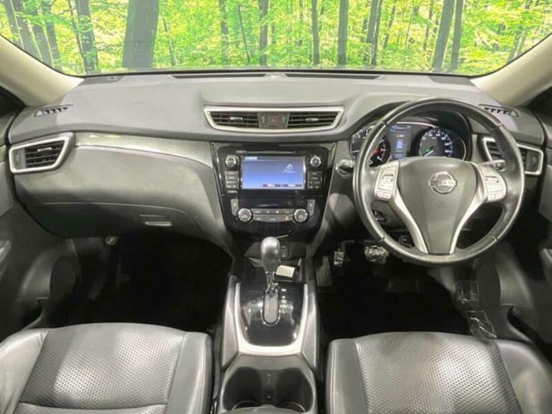 X-TRAIL-1