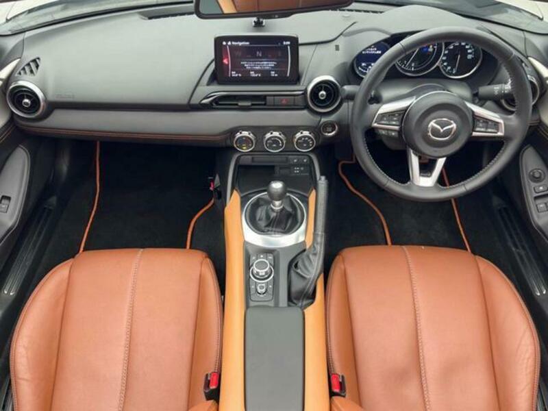 ROADSTER