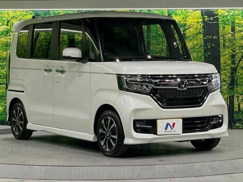 N BOX CUSTOM