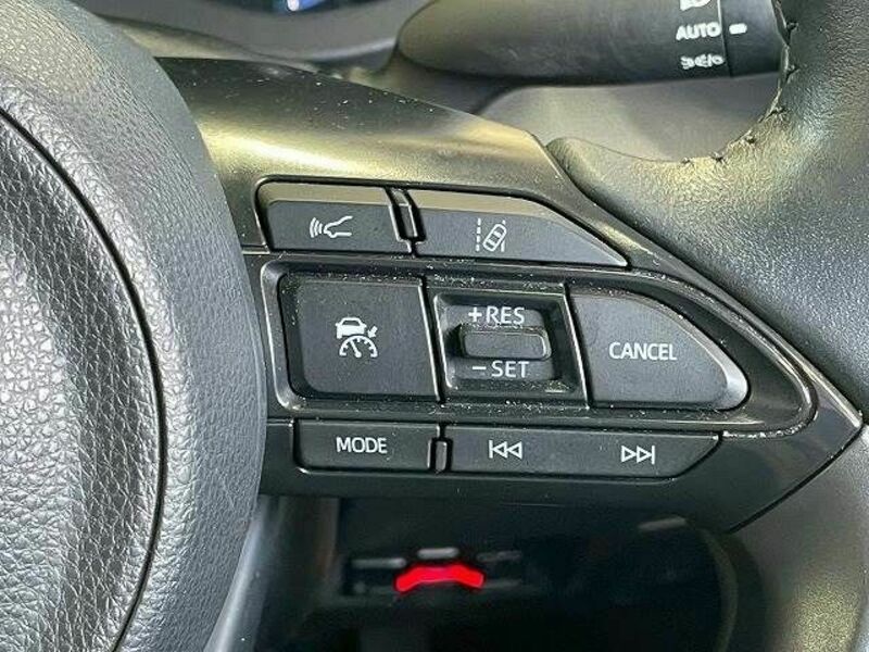 YARIS CROSS-6