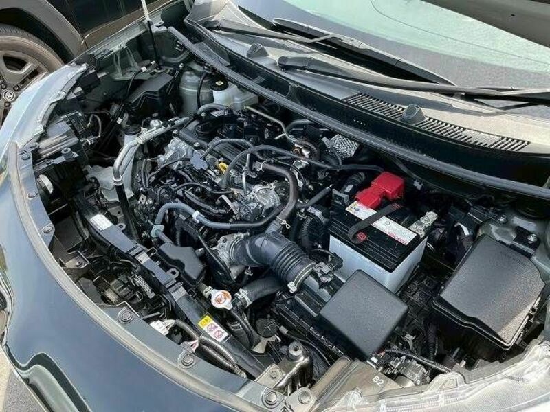 YARIS CROSS-17