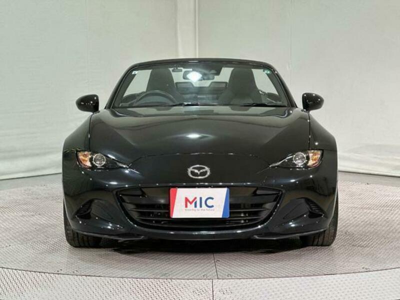 ROADSTER