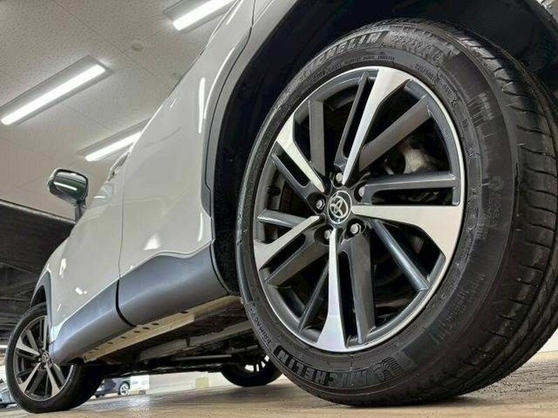 COROLLA CROSS