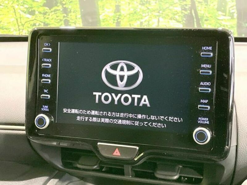 YARIS CROSS-2