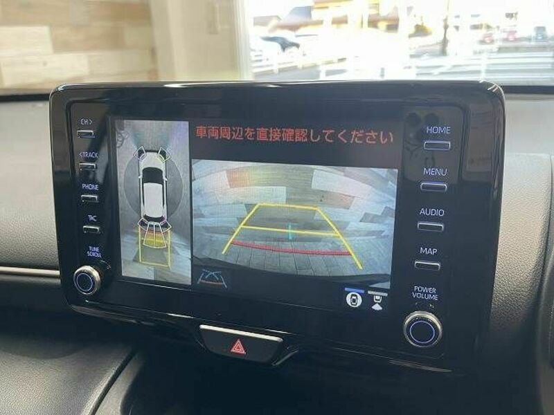 YARIS CROSS-2