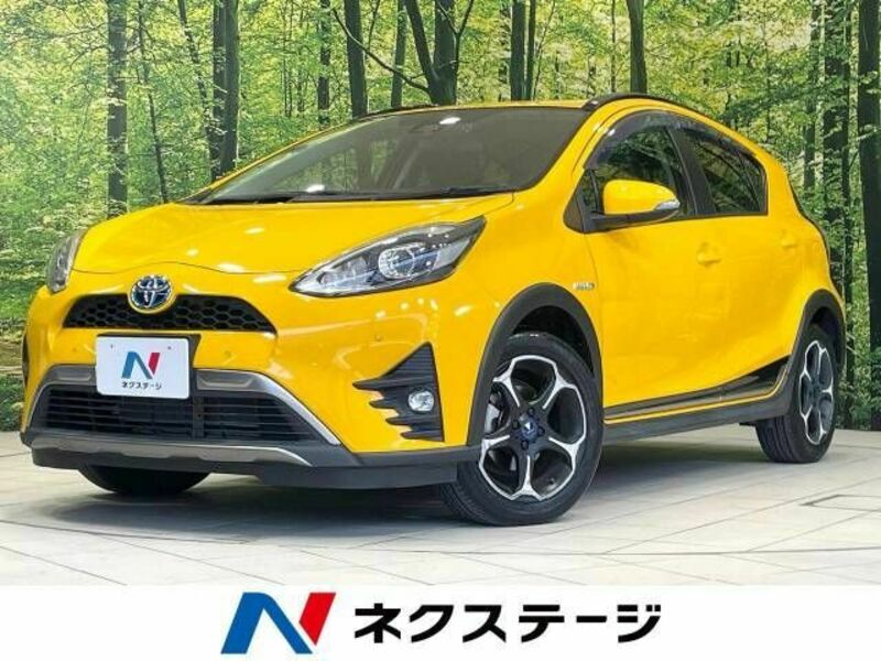 TOYOTA　AQUA
