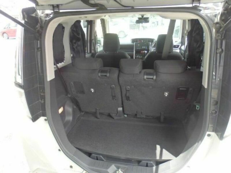 ROOMY