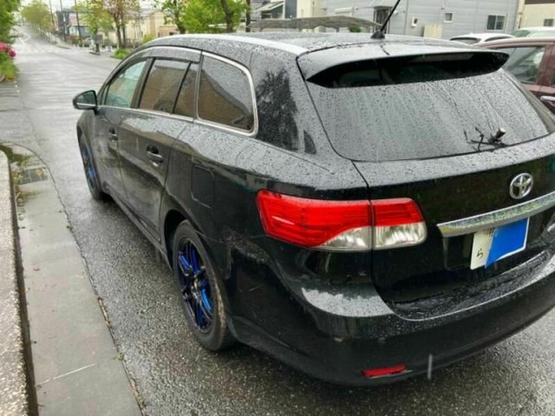 AVENSIS WAGON