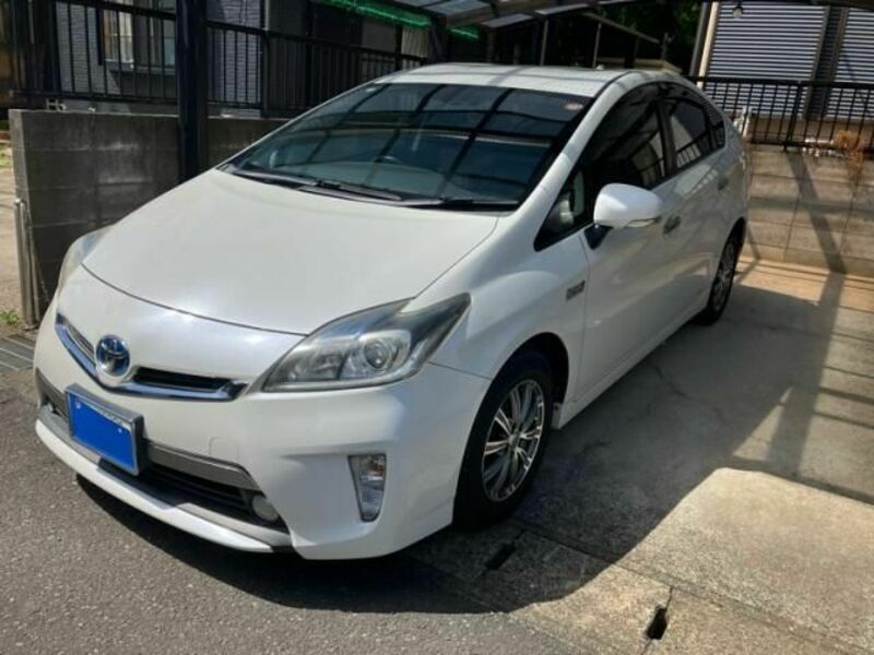 PRIUS PHV