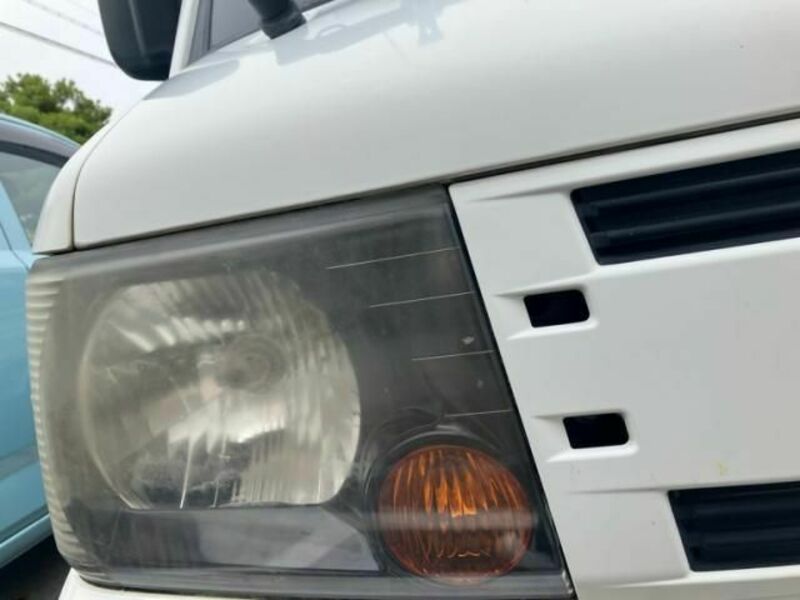 MINICAB TRUCK