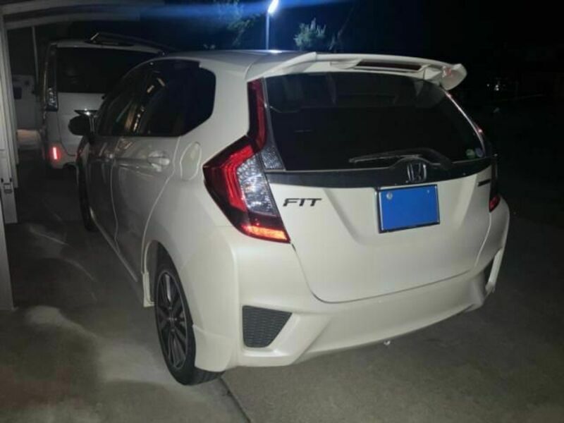 FIT HYBRID