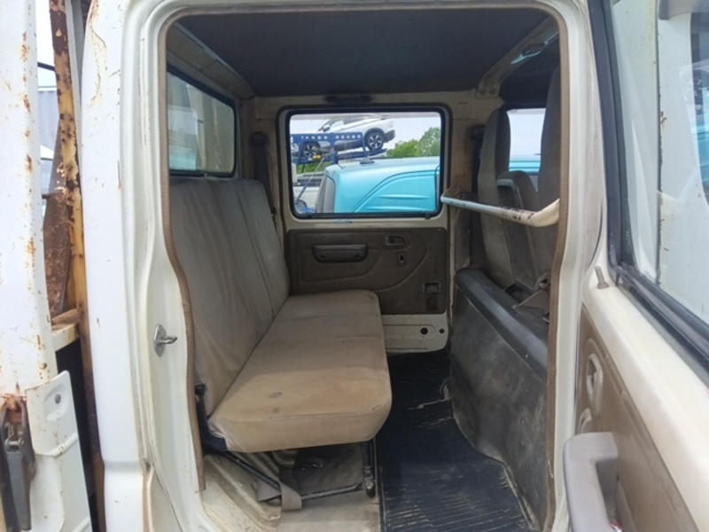 DYNA TRUCK 4D4W