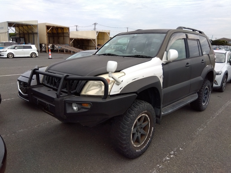 TOYOTA LAND CRUISER PRADO