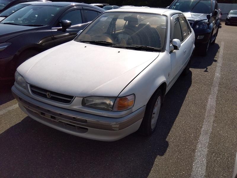 TOYOTA COROLLA SEDAN