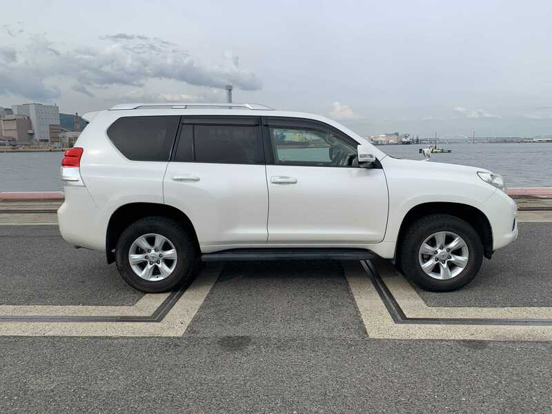LAND CRUISER PRADO-5