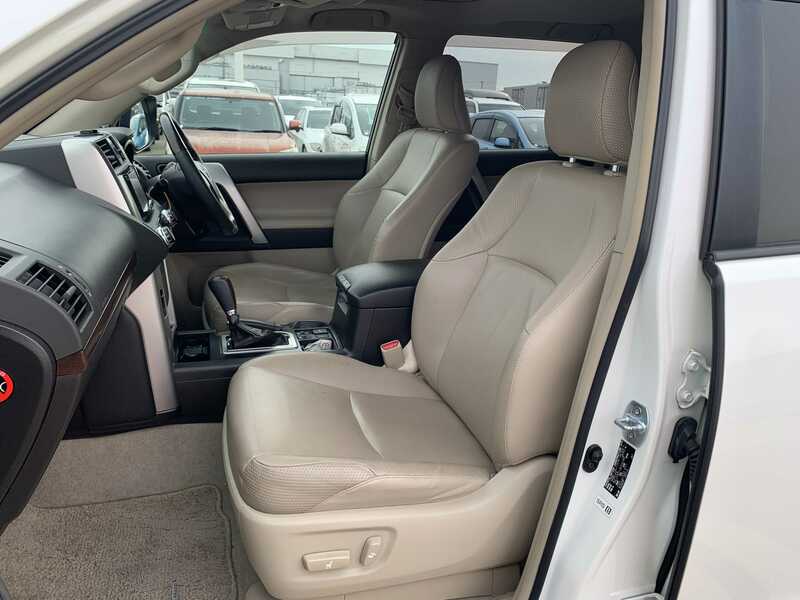 LAND CRUISER PRADO-15