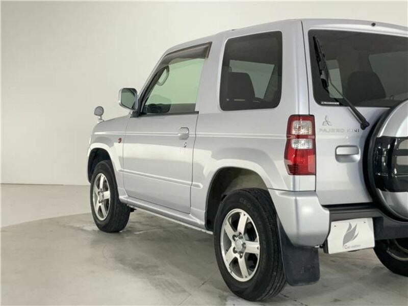 PAJERO MINI-6