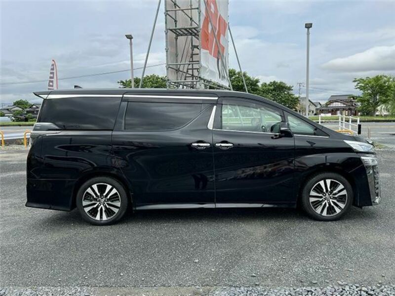 VELLFIRE-9
