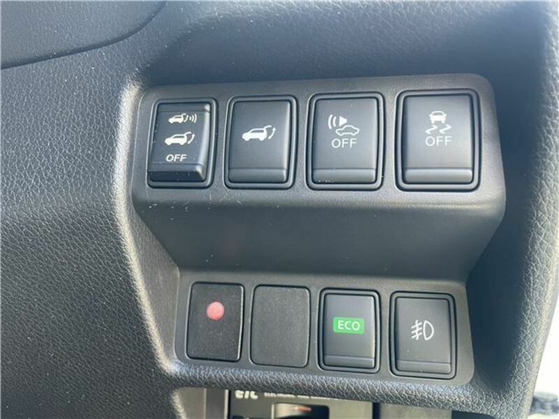 X-TRAIL-21