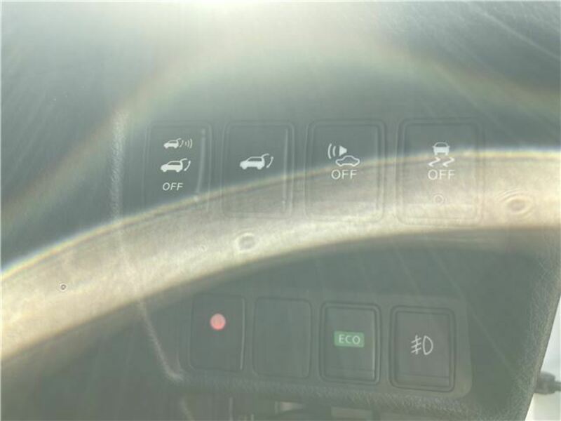 X-TRAIL-25