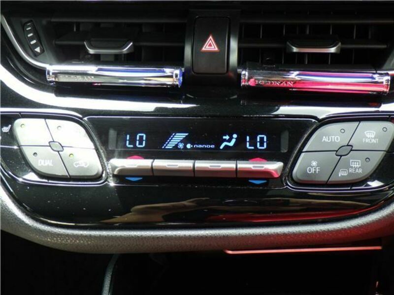 C-HR-8