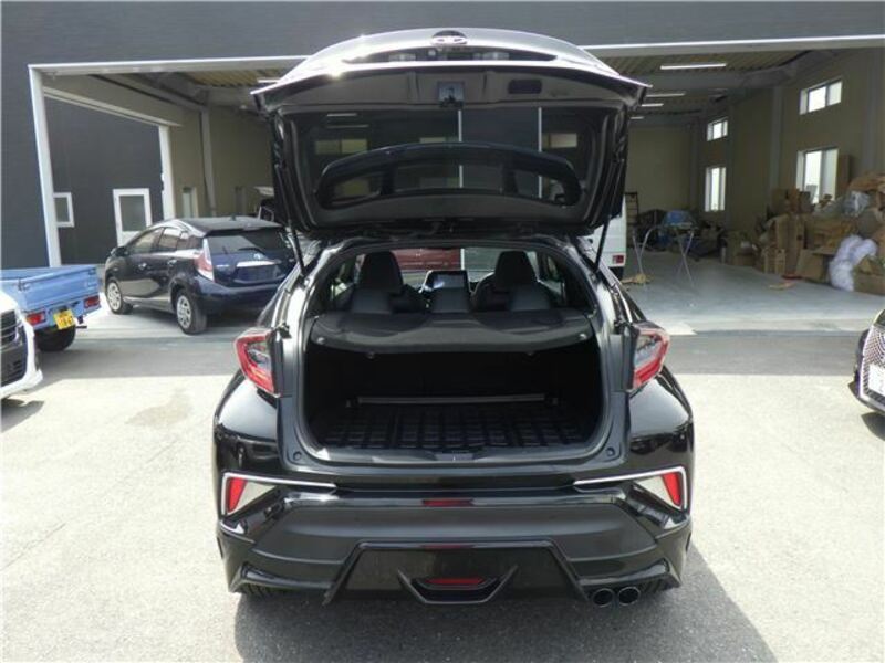 C-HR-18