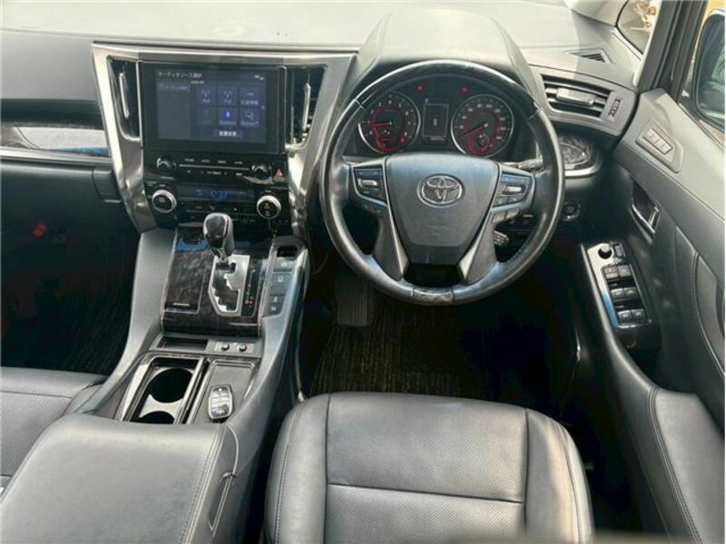 VELLFIRE-13