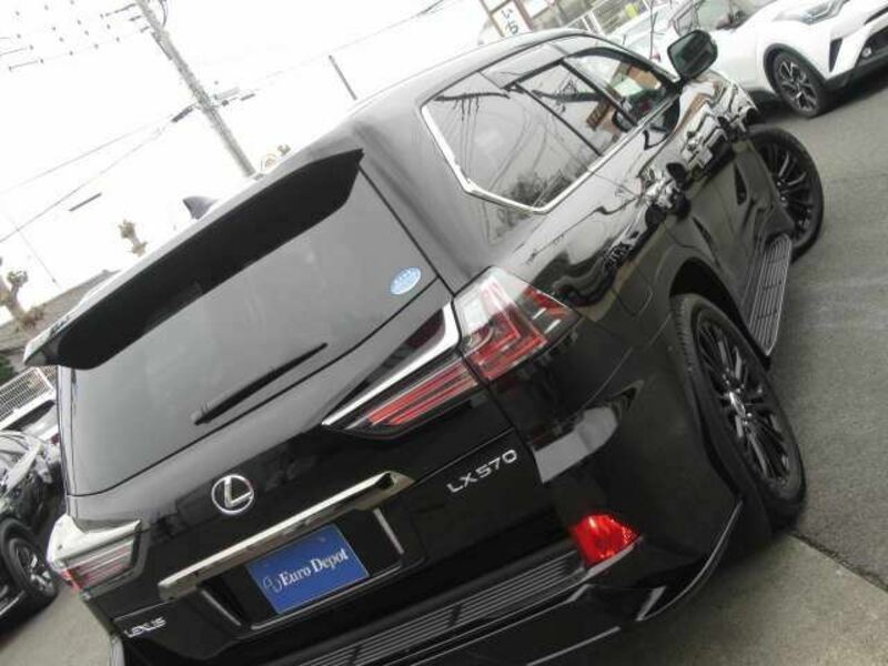 LX