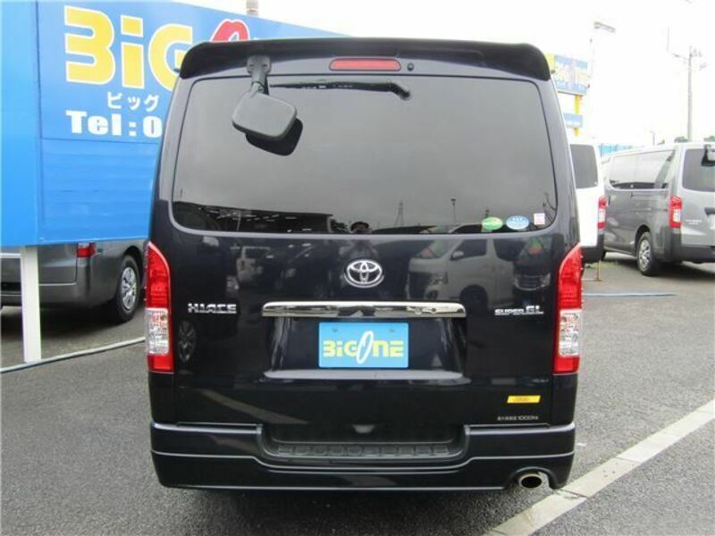 HIACE VAN