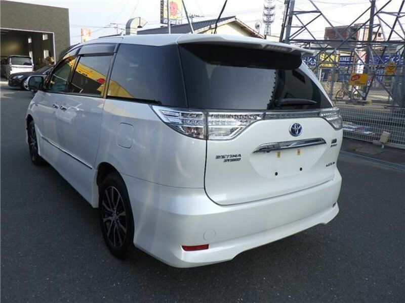 ESTIMA HYBRID-2