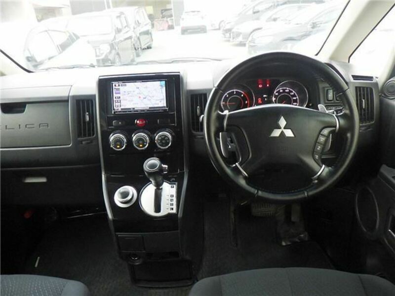 DELICA D5