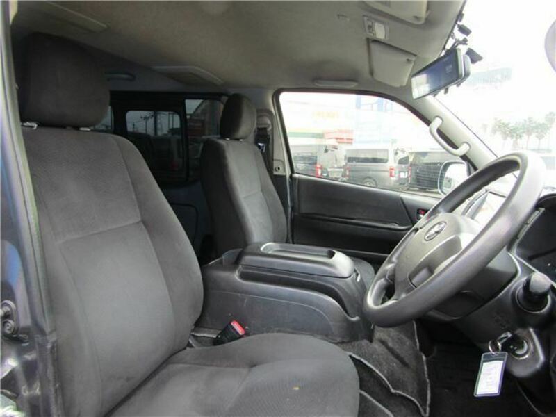 HIACE-16