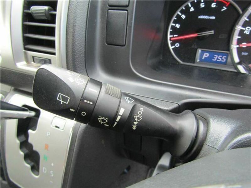 HIACE-21