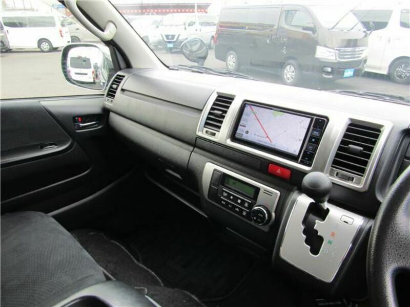 HIACE-23