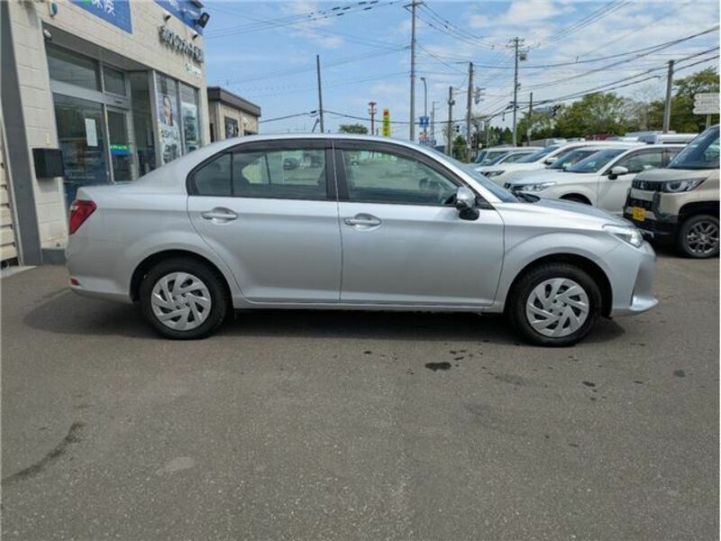 COROLLA FIELDER