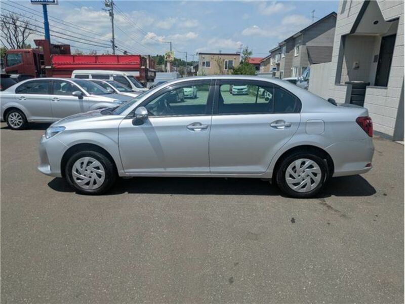 COROLLA FIELDER