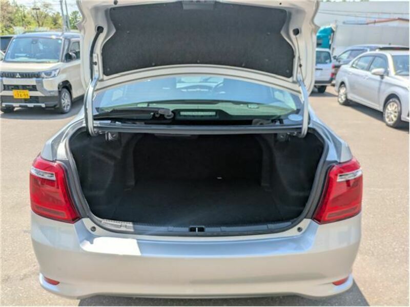 COROLLA FIELDER