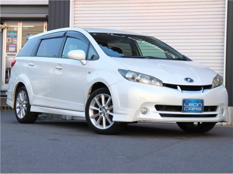 TOYOTA WISH