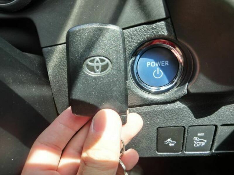 AURIS